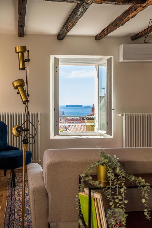 Ora Et Labora Apartment ตรีเอสเต ภายนอก รูปภาพ